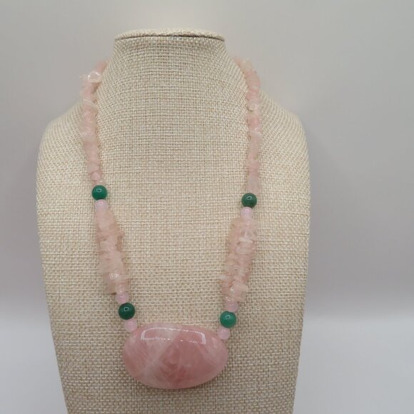 Rose Quartz and Nephrite Accent Stone Necklace - Picture 1 of 13